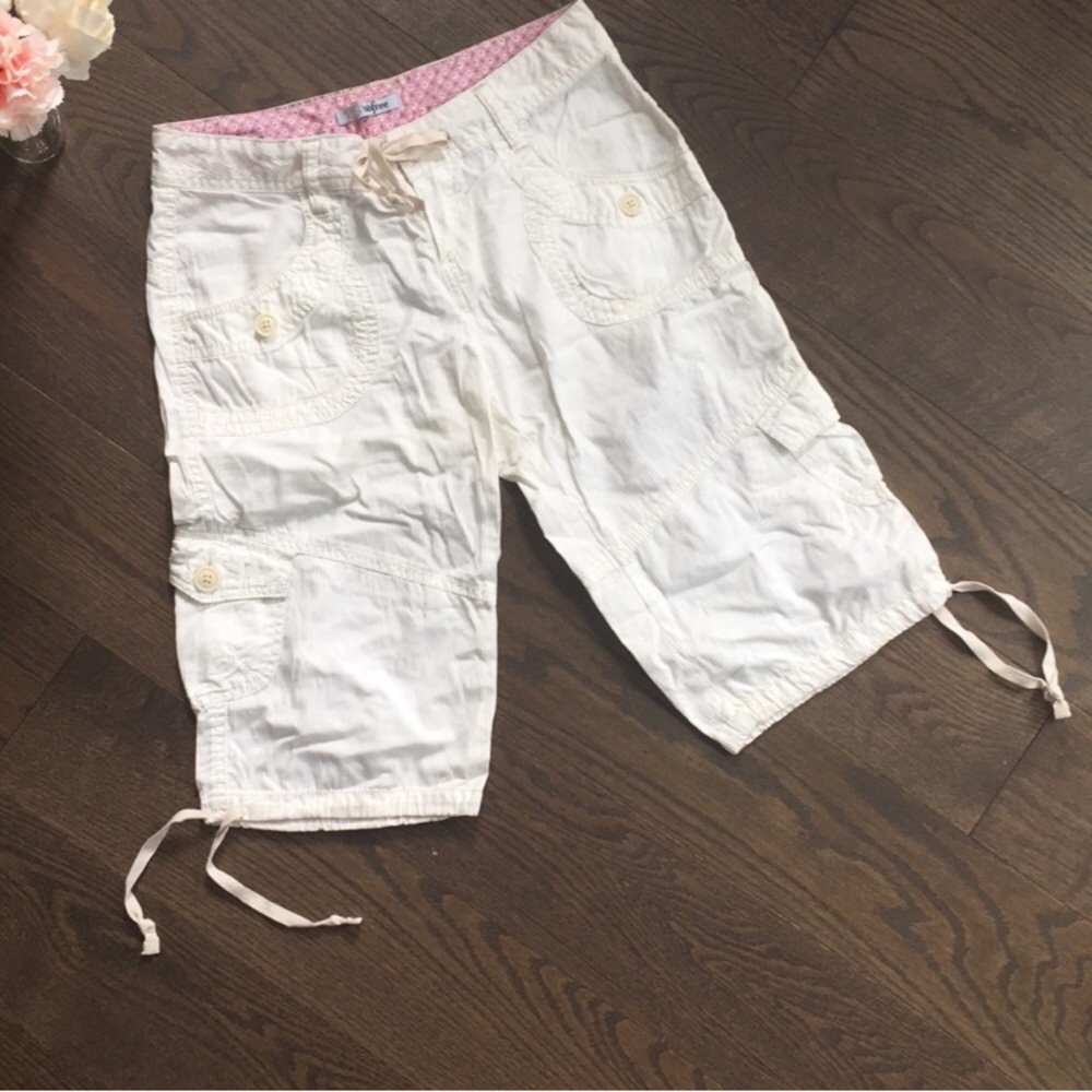 ubfree Capri Shorts
